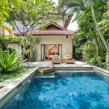 Villa Seriska Seminyak Екстериор снимка
