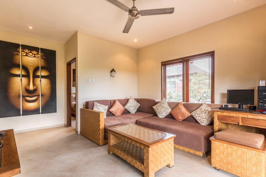 Villa Seriska Seminyak Екстериор снимка