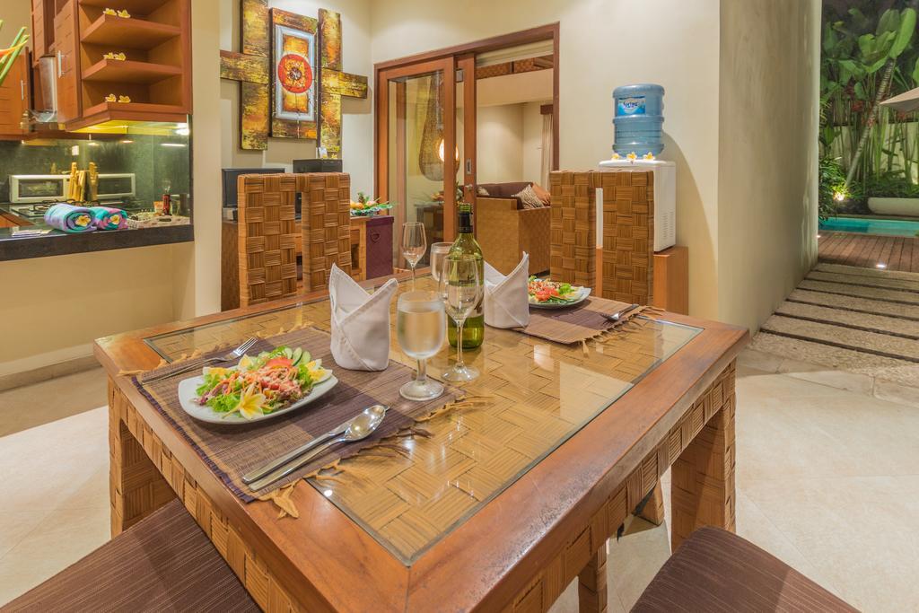 Villa Seriska Seminyak Екстериор снимка