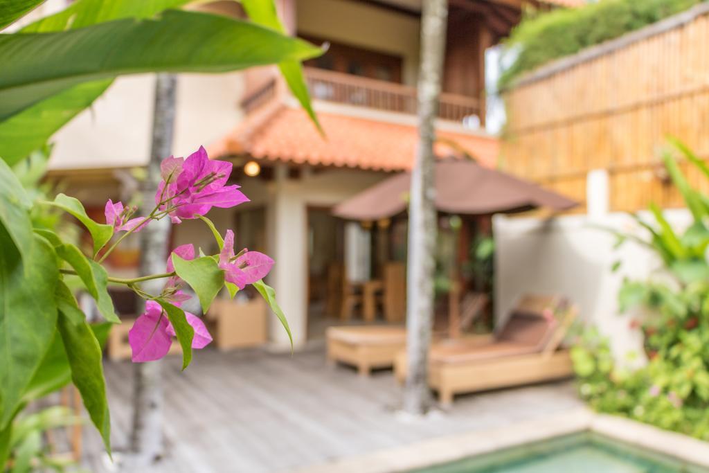 Villa Seriska Seminyak Екстериор снимка