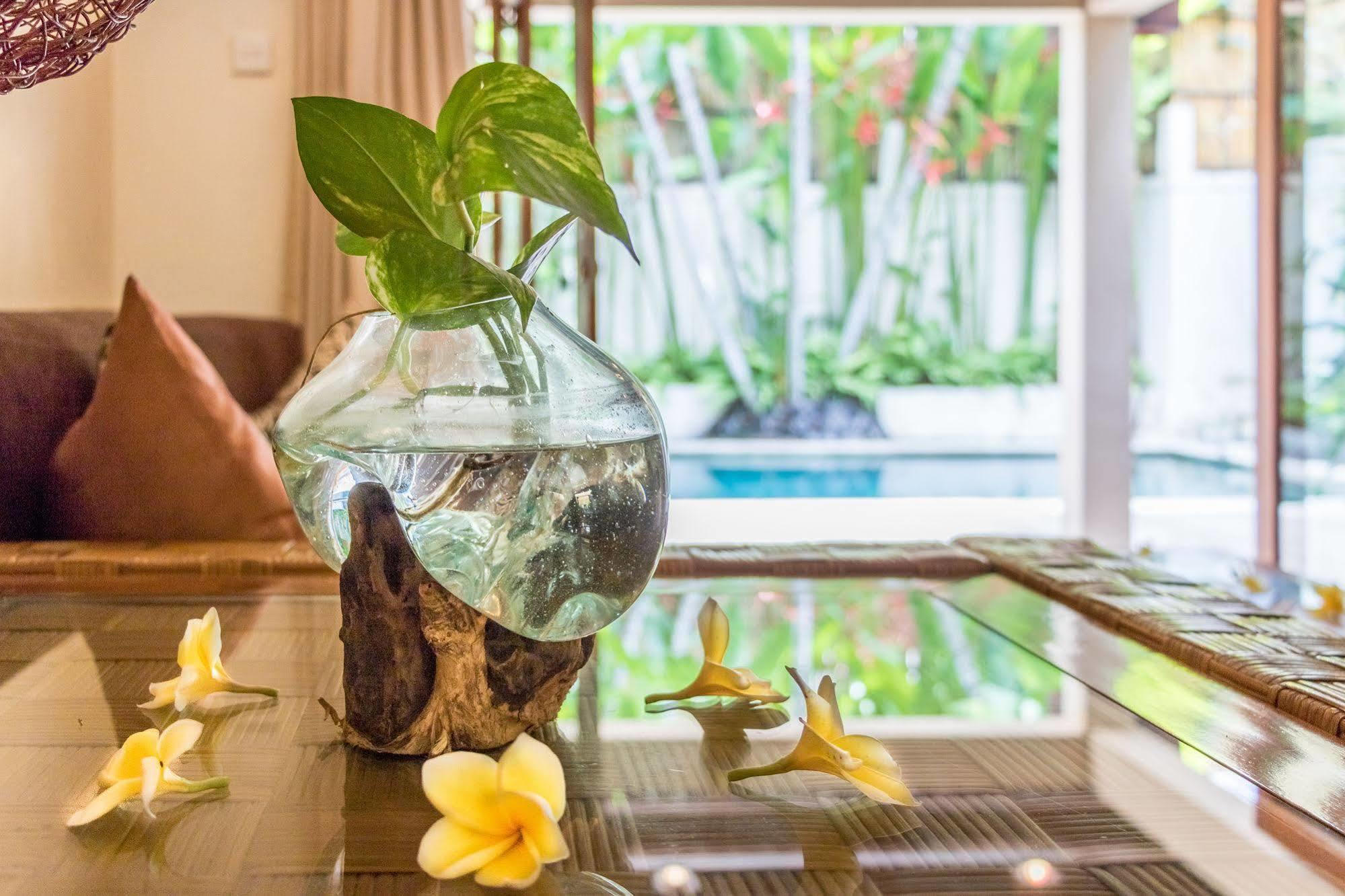 Villa Seriska Seminyak Екстериор снимка
