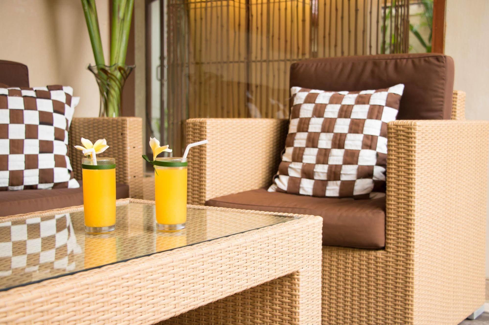 Villa Seriska Seminyak Екстериор снимка