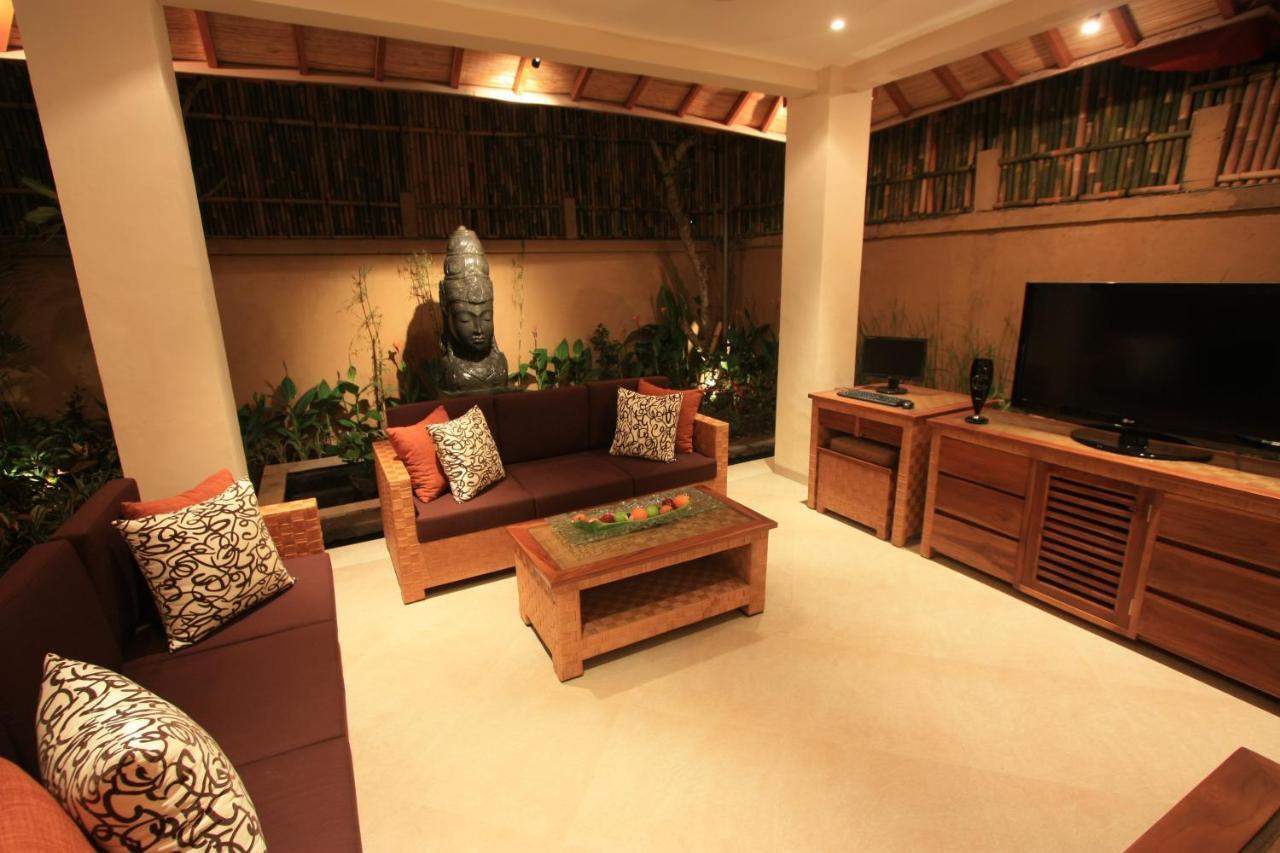 Villa Seriska Seminyak Екстериор снимка